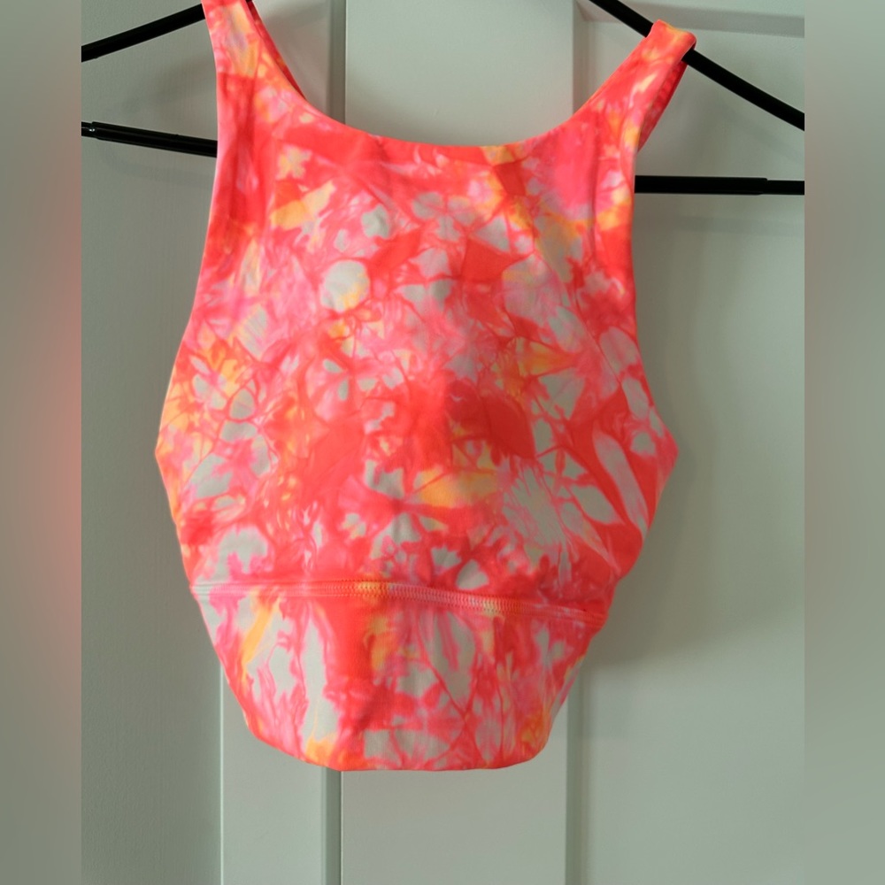 Lululemon crop tank/bra